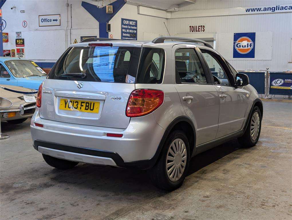 <p>2013 SUZUKI SX4 SZ3</p>