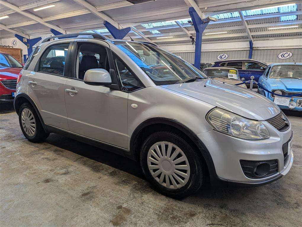 <p>2013 SUZUKI SX4 SZ3</p>