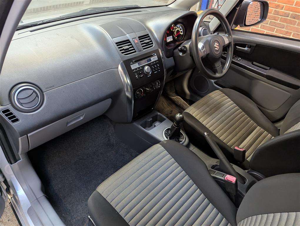 <p>2013 SUZUKI SX4 SZ3</p>