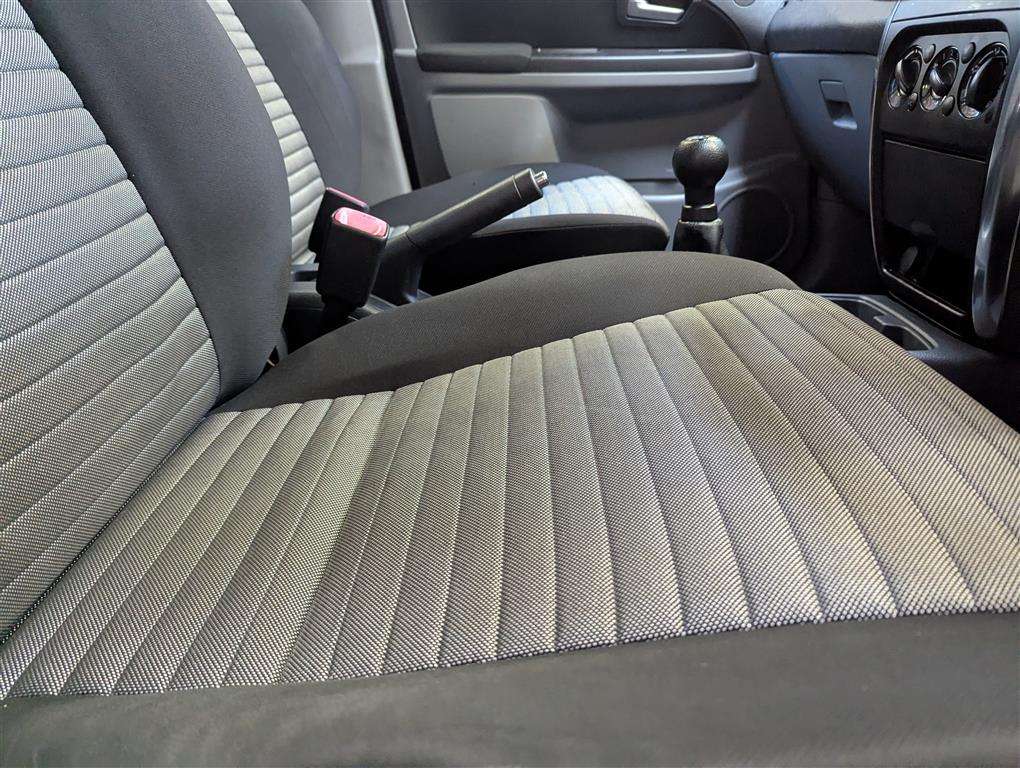 <p>2013 SUZUKI SX4 SZ3</p>