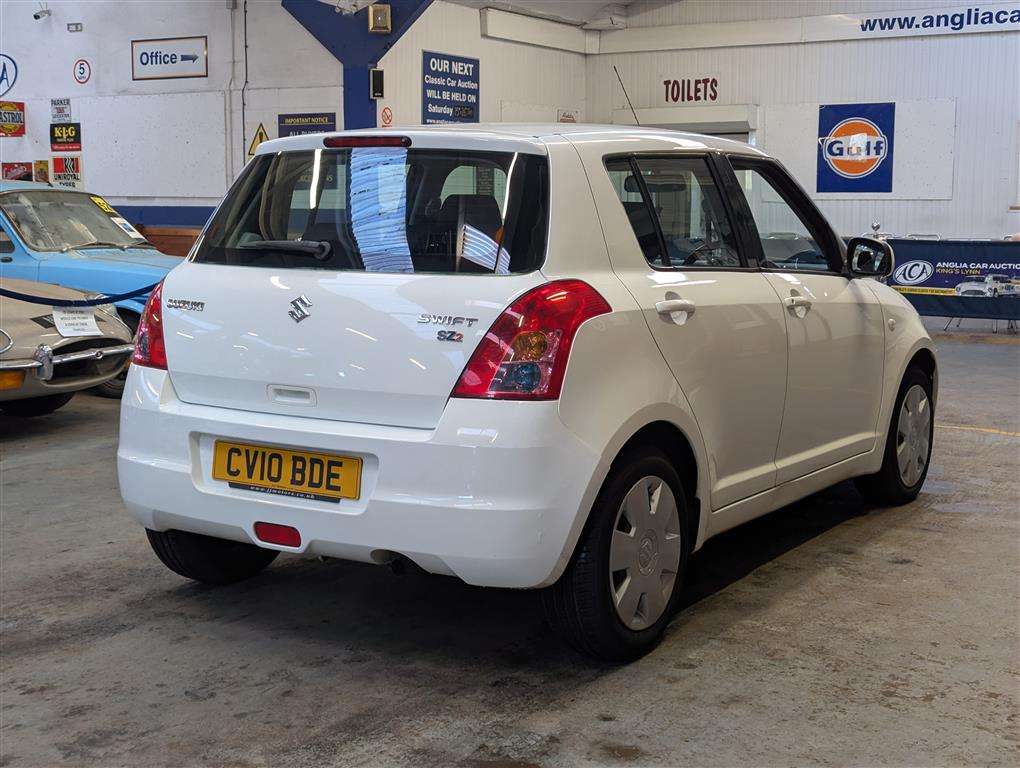 <p>2010 SUZUKI SWIFT **SOLD</p>