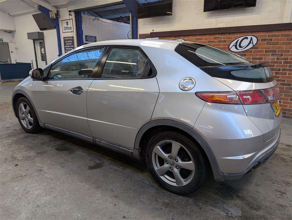 <p>2007 HONDA CIVIC SE **SOLD</p>