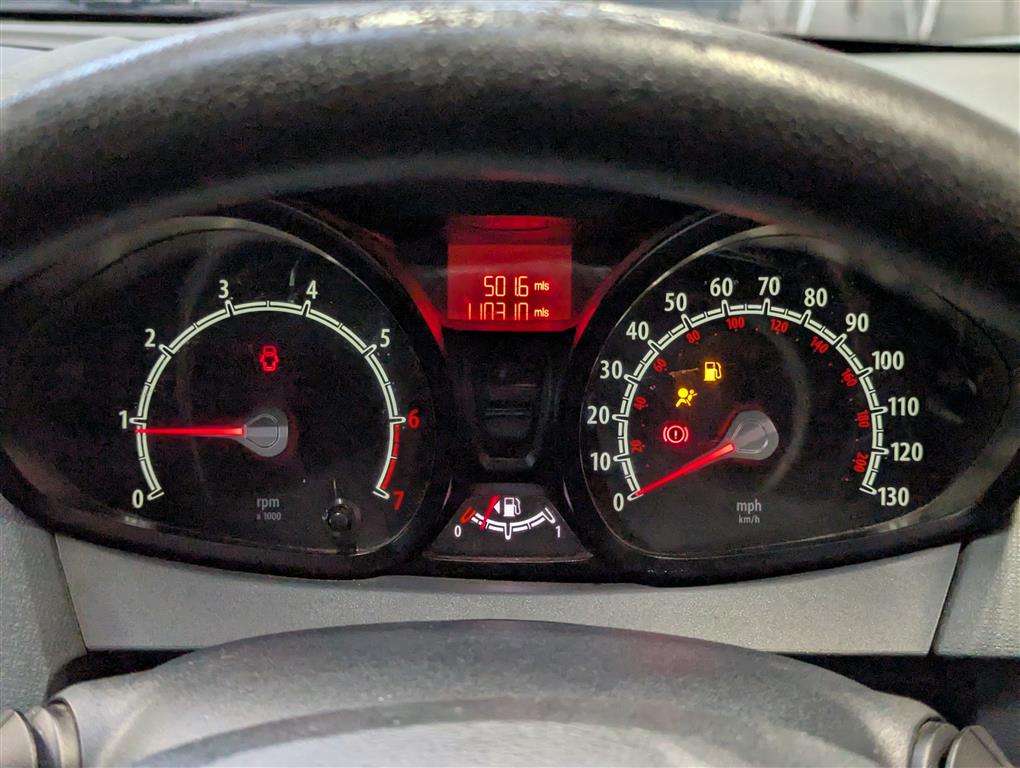 <p>2008 FORD FIESTA **SOLD</p>