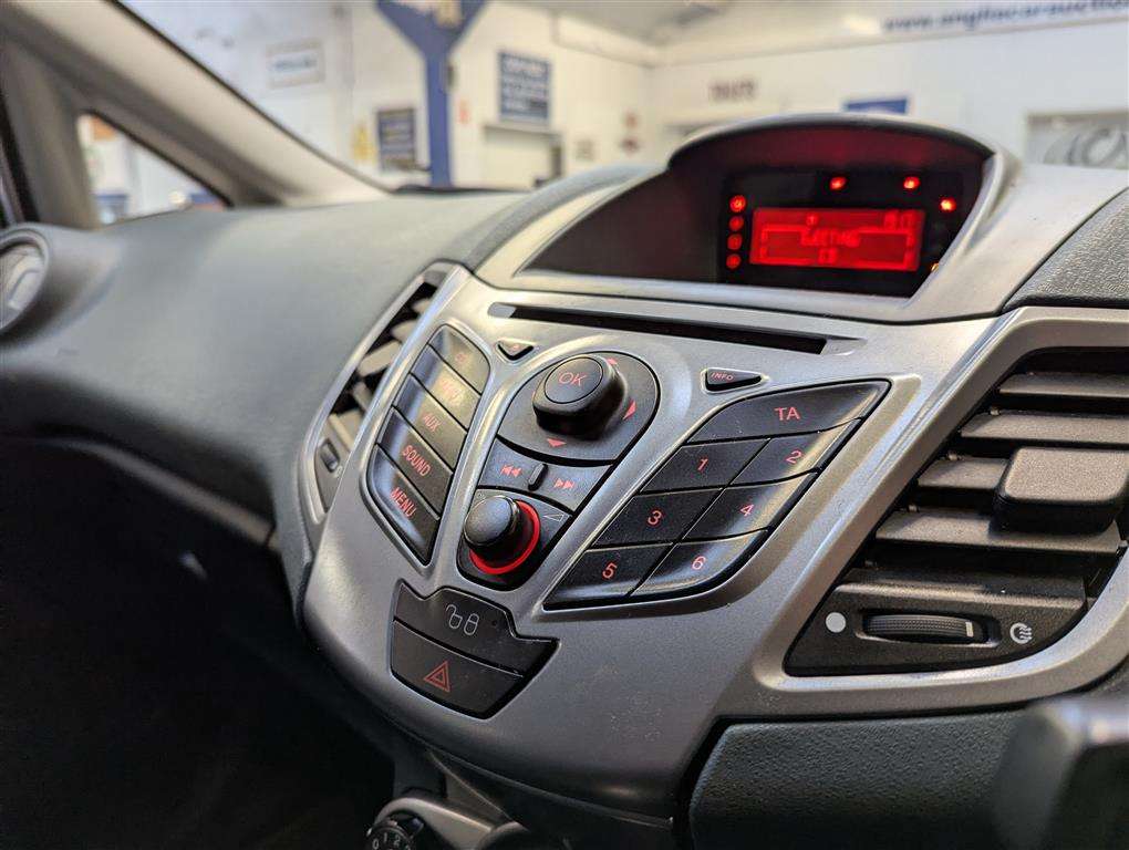 <p>2008 FORD FIESTA **SOLD</p>