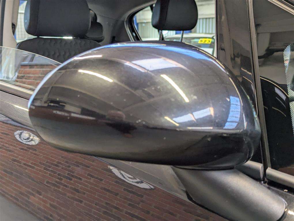 <p>2011 VAUXHALL CORSA SE</p>