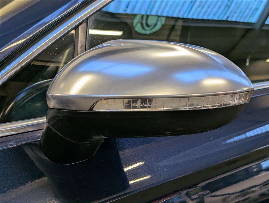 <p>2016 VOLKSWAGEN PASSAT A-TRACK TDI BMT 4M</p>