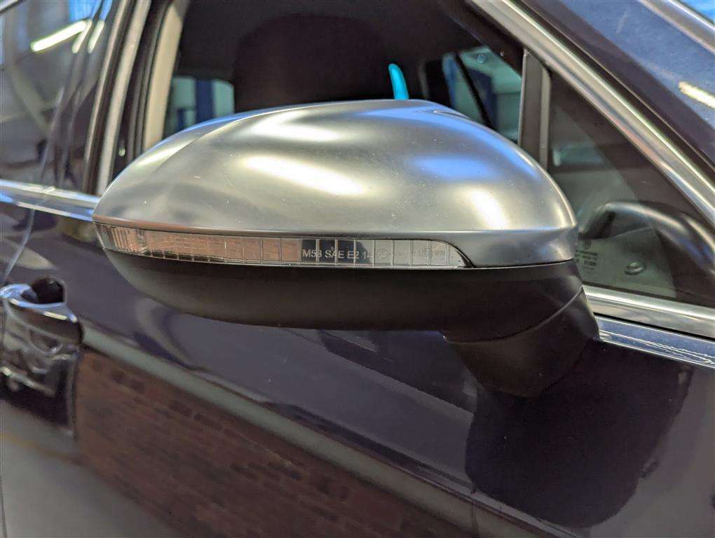 <p>2016 VOLKSWAGEN PASSAT A-TRACK TDI BMT 4M</p>