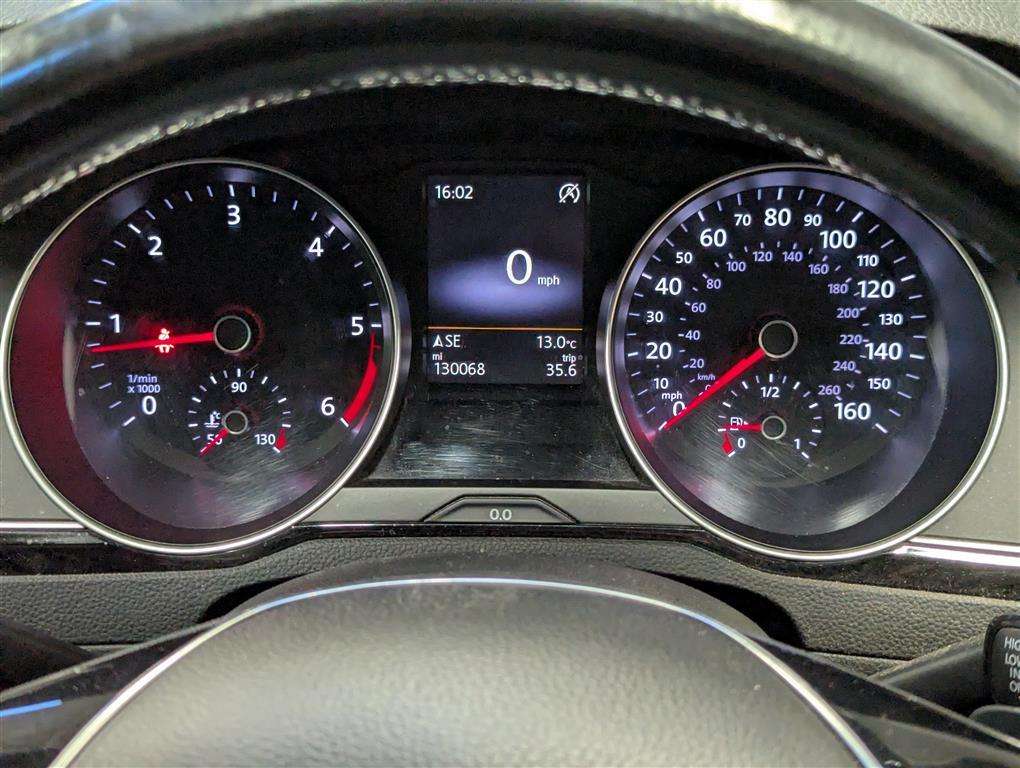 <p>2016 VOLKSWAGEN PASSAT A-TRACK TDI BMT 4M</p>