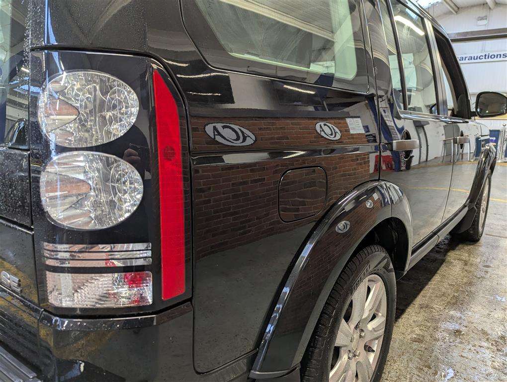 <p>2015 LAND ROVER DISCOVERY **SOLD</p>