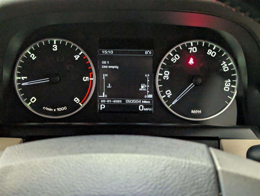 <p>2015 LAND ROVER DISCOVERY **SOLD</p>