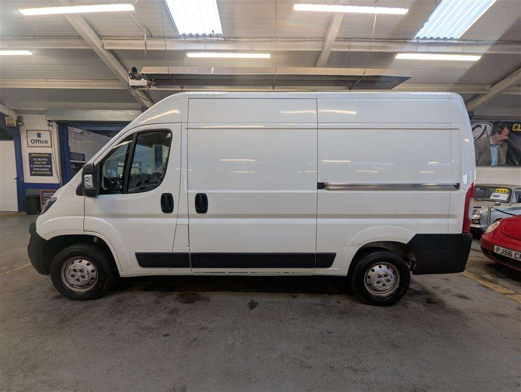 <p>2020 PEUGEOT BOXER 335 PRO L2H2 BHDI</p>