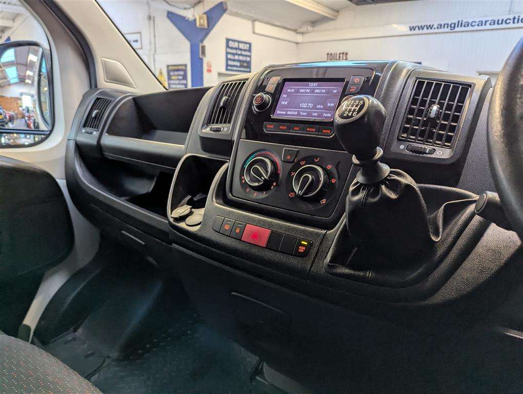 <p>2020 PEUGEOT BOXER 335 PRO L2H2 BHDI</p>