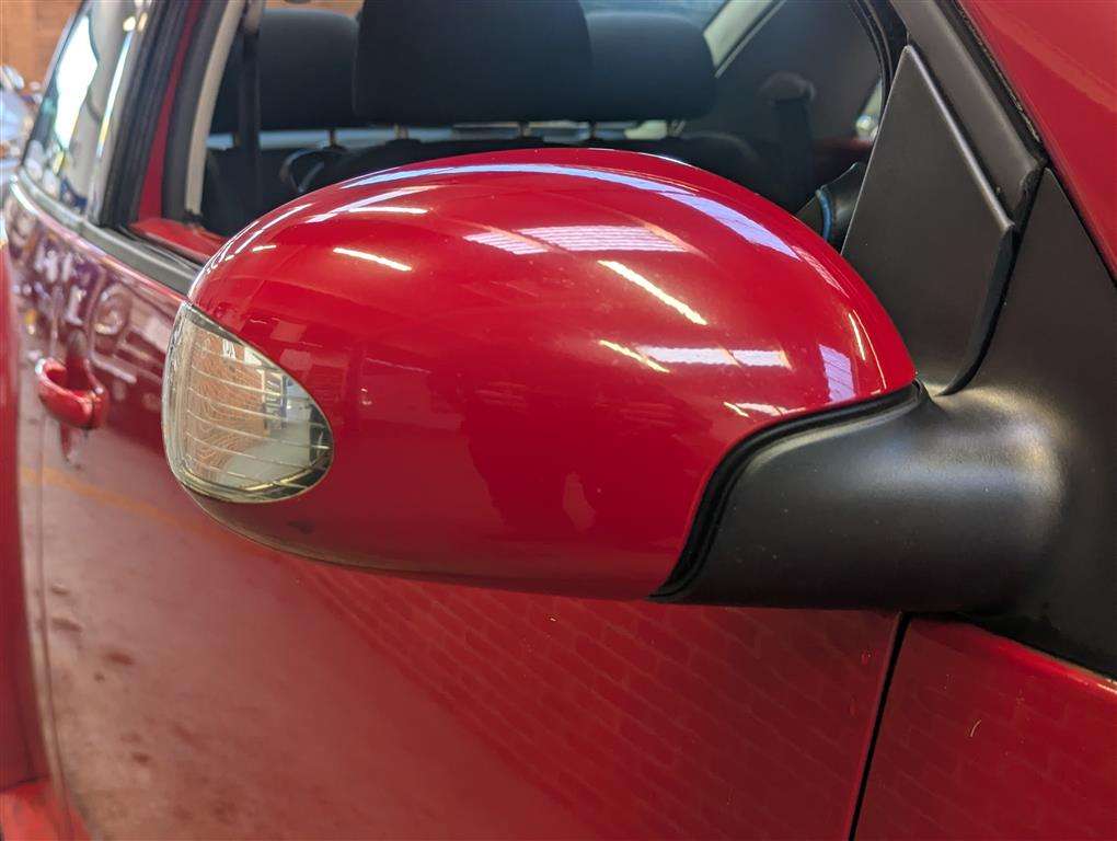 <p>2006 VOLKSWAGEN BEETLE LUNA 102PS</p>