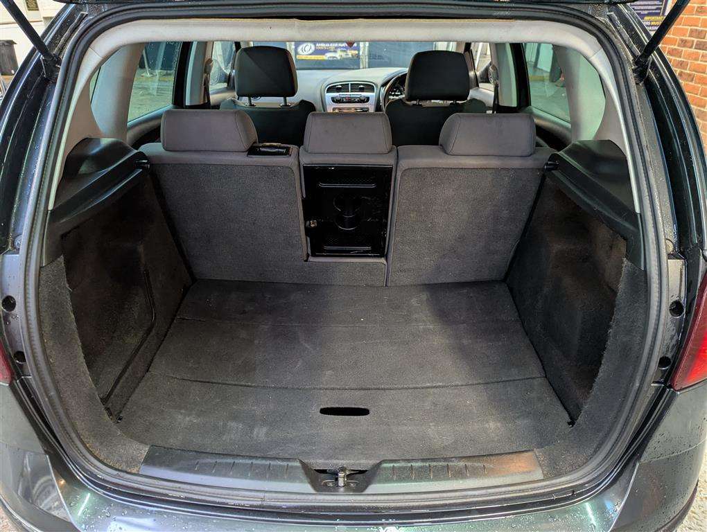<p>2011 SEAT ALTEA SE CR TDI S-A</p>