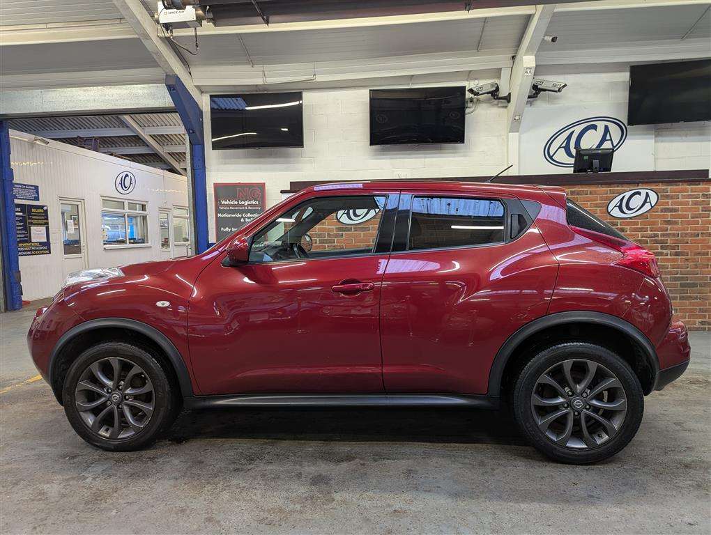 <p>2014 NISSAN JUKE TEKNA DCI</p>