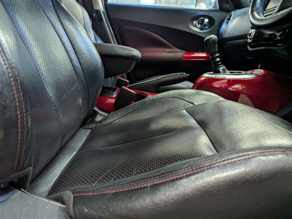 <p>2014 NISSAN JUKE TEKNA DCI</p>