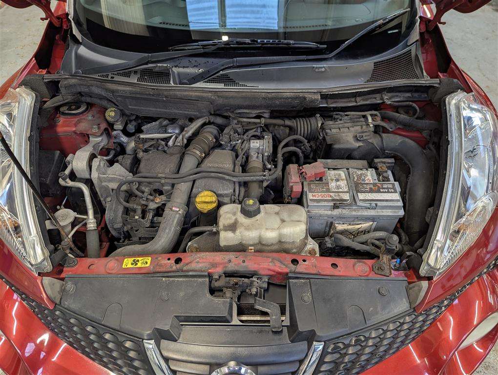 <p>2014 NISSAN JUKE TEKNA DCI</p>