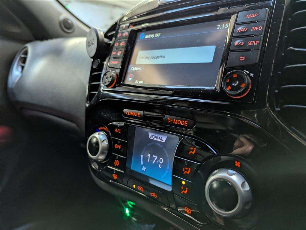 <p>2014 NISSAN JUKE TEKNA DCI</p>
