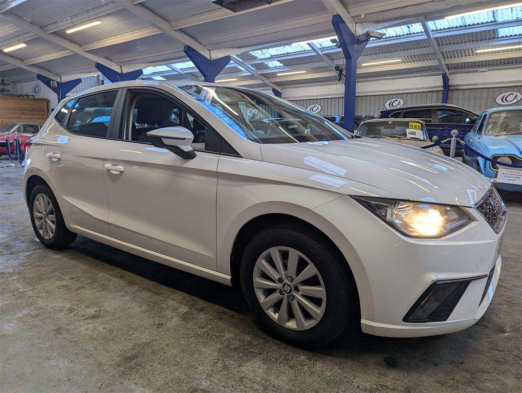 <p>2017 SEAT IBIZA SE TSI</p>