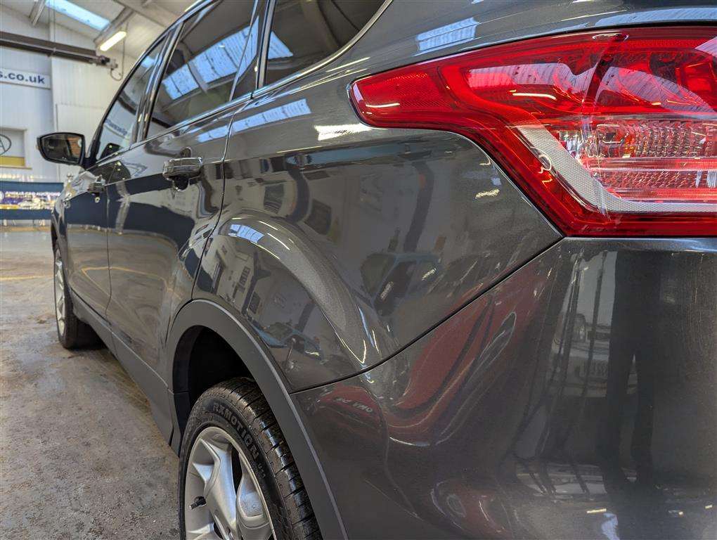 <p>2015 FORD KUGA TITANIUM X TDCI</p>