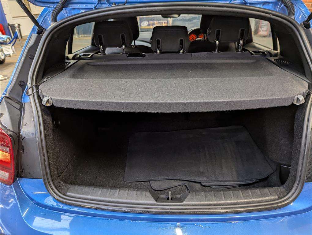 <p>2014 BMW 116D M SPORT</p>