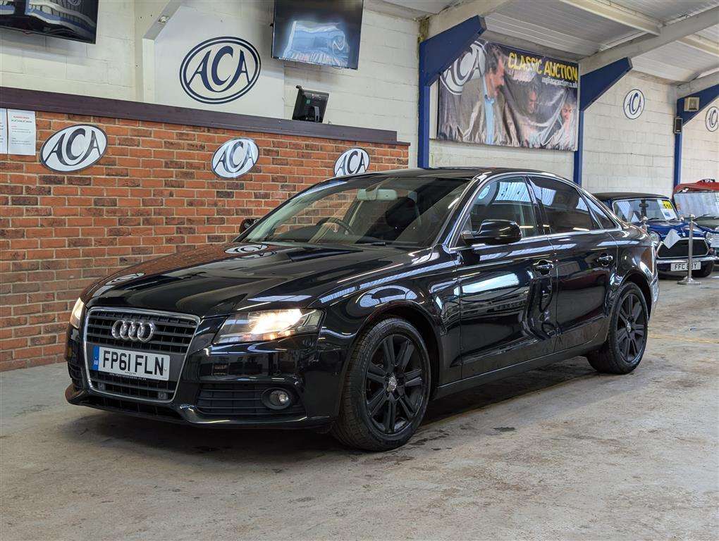 <p>2012 AUDI A4 TECHNIK TDI</p>