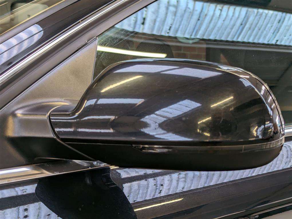 <p>2012 AUDI A4 TECHNIK TDI</p>