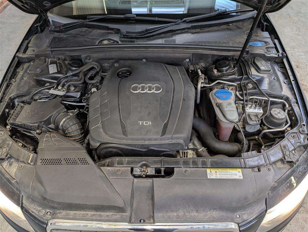 <p>2012 AUDI A4 TECHNIK TDI</p>