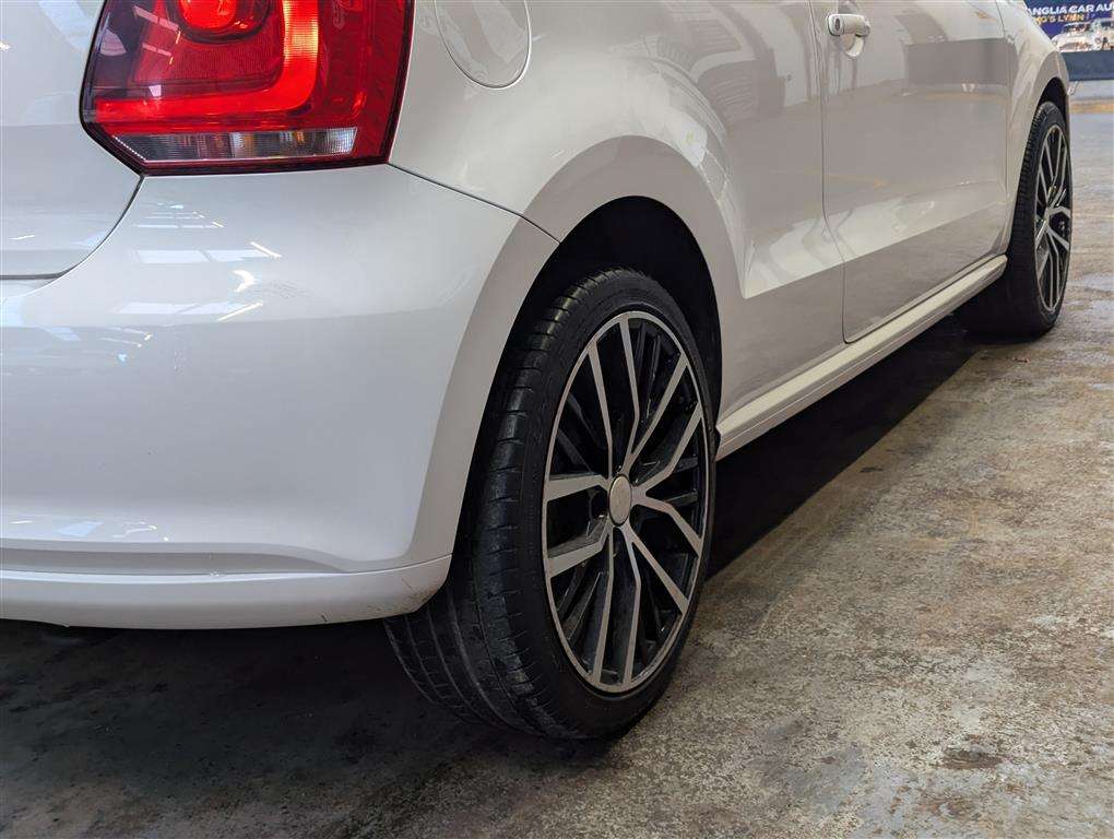 <p>2012 VOLKSWAGEN POLO MATCH 60</p>