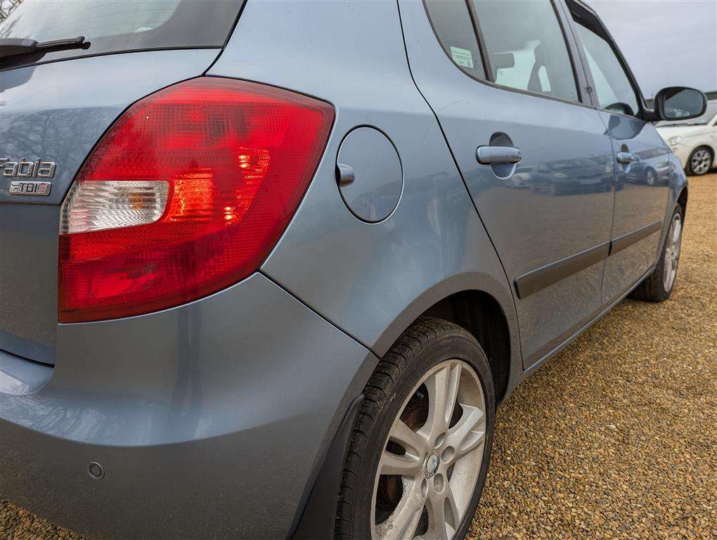 <p>2008 SKODA FABIA 3 TDI 80</p>