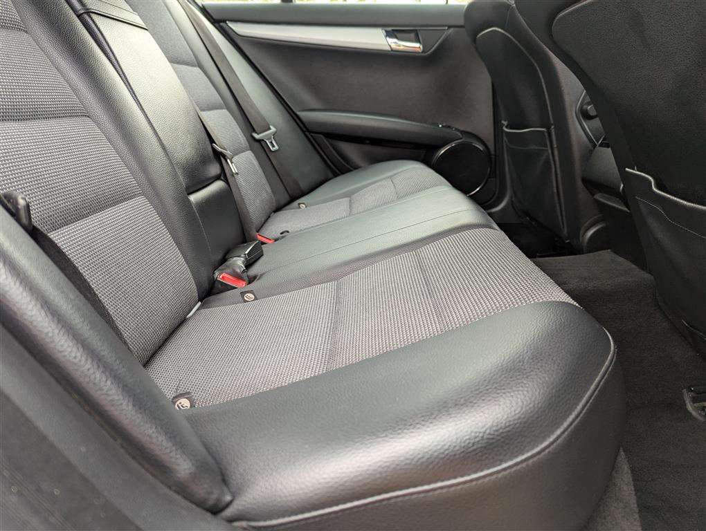 <p>2009 MERCEDES C220 SPORT CDI AUTO</p>