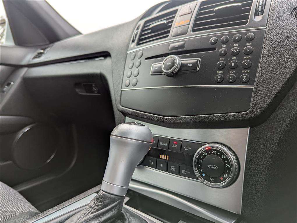 <p>2009 MERCEDES C220 SPORT CDI AUTO</p>