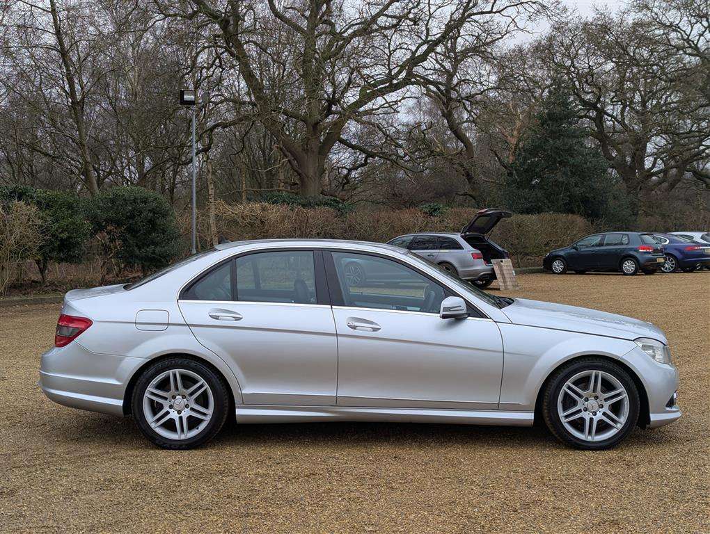 <p>2009 MERCEDES C220 SPORT CDI AUTO</p>