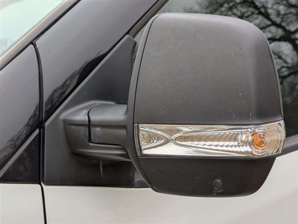 <p>2015 VAUXHALL COMBO 2000 L1H1 CDTI</p>