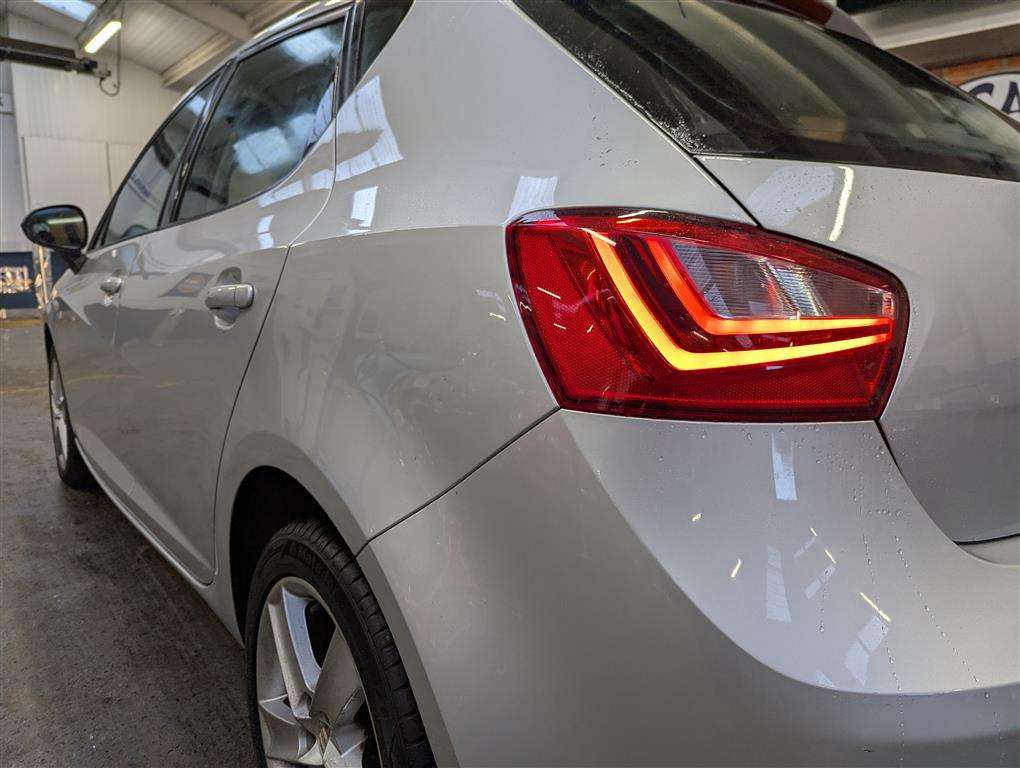 <p>2013 SEAT IBIZA FR CR TDI</p>