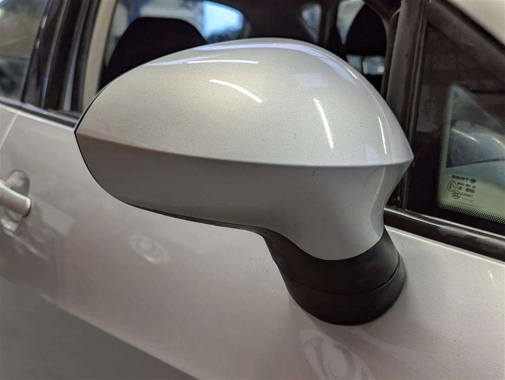 <p>2013 SEAT IBIZA FR CR TDI</p>