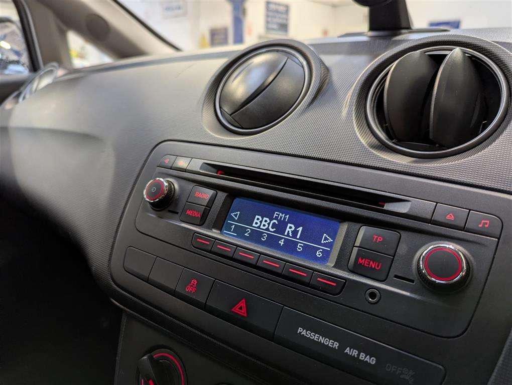 <p>2013 SEAT IBIZA FR CR TDI</p>