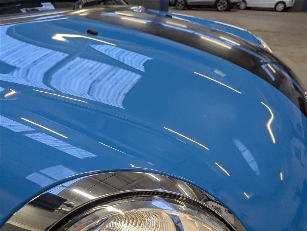 <p>2013 MINI COOPER</p>