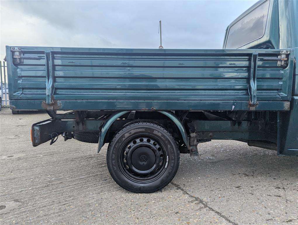 <p>1999 VOLKSWAGEN TRANSPORTER TDI LWB</p>