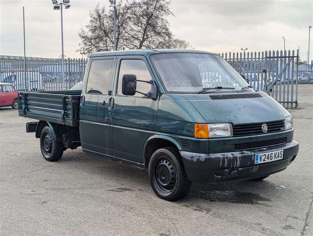 <p>1999 VOLKSWAGEN TRANSPORTER TDI LWB</p>