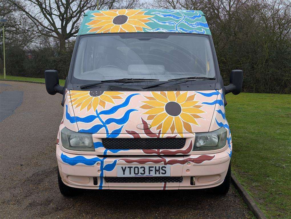 <p>2003 FORD TRANSIT</p>