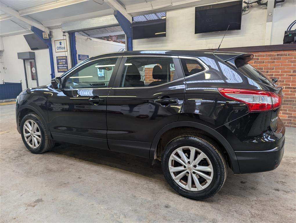 <p>2017 NISSAN QASHQAI ACENTA SMART VIS</p>
