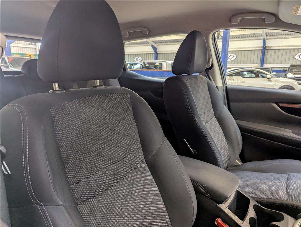 <p>2017 NISSAN QASHQAI ACENTA SMART VIS</p>