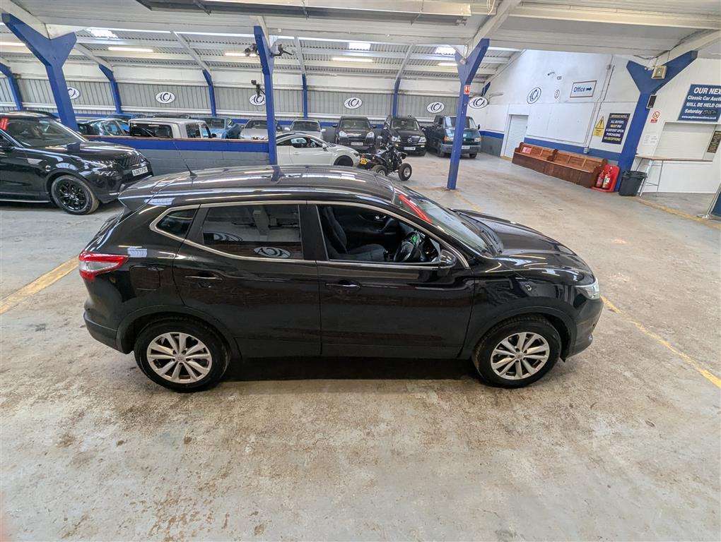 <p>2017 NISSAN QASHQAI ACENTA SMART VIS</p>