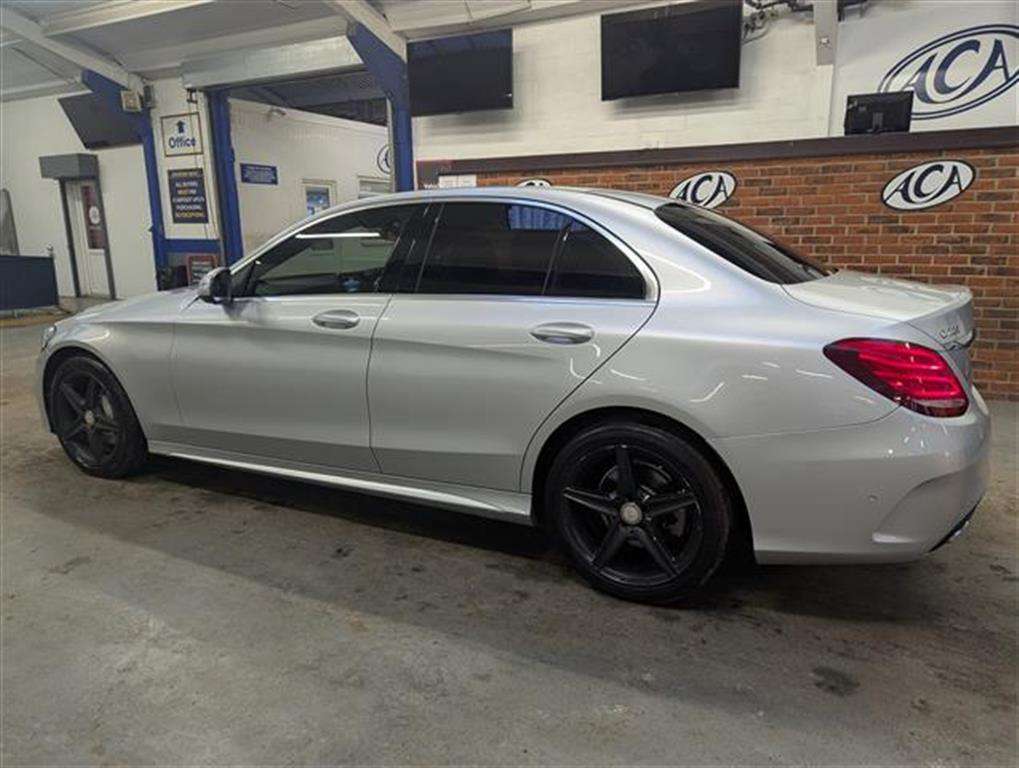 <p>2014 MERCEDES-BENZ C220 AMG LINE BLUETEC AUT</p>