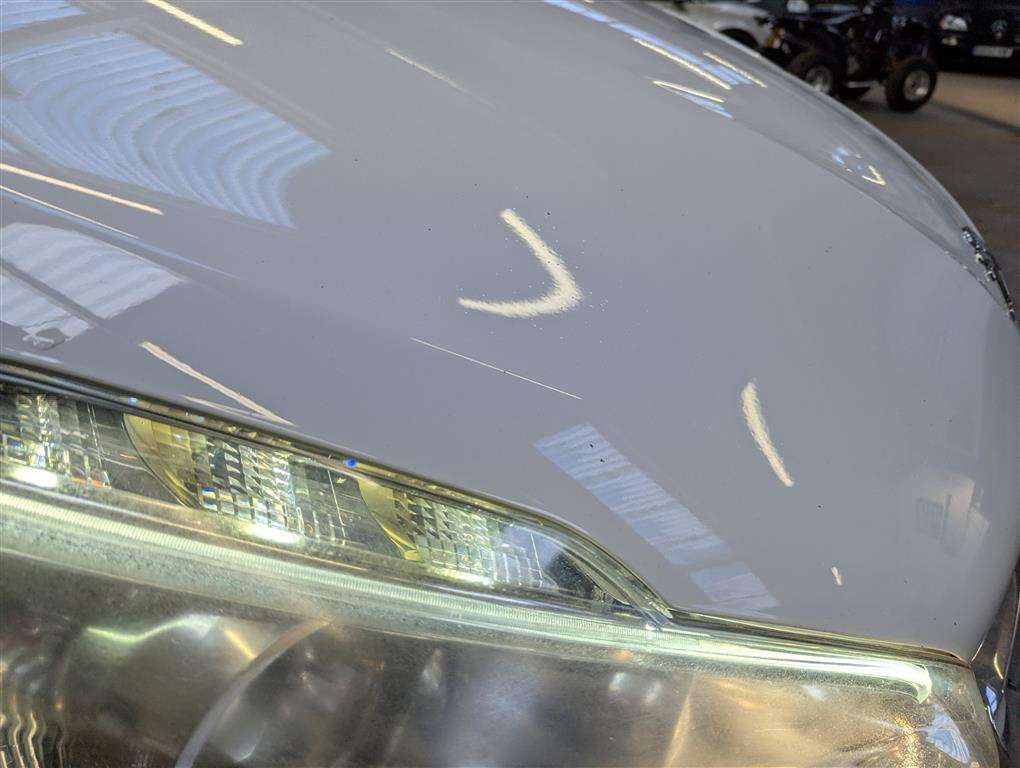 <p>2013 PEUGEOT 208 ALLURE HDI</p>
