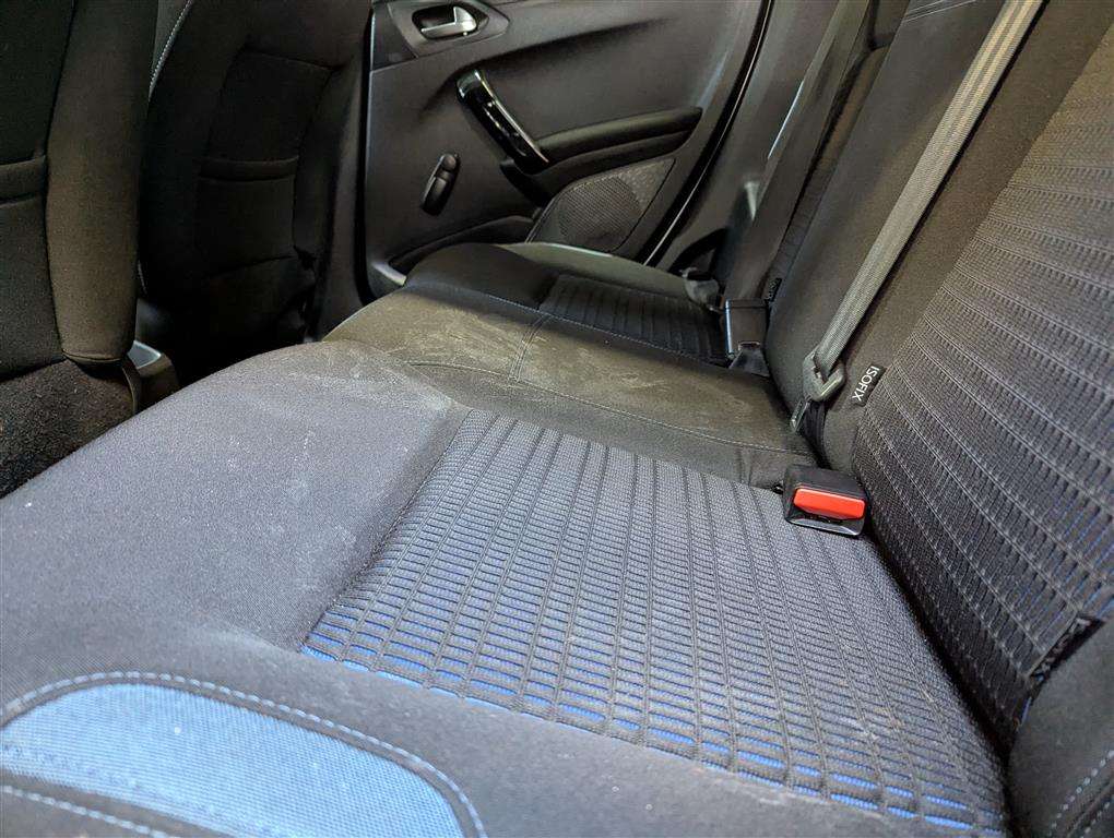 <p>2013 PEUGEOT 208 ALLURE HDI</p>