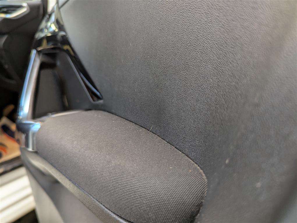 <p>2013 PEUGEOT 208 ALLURE HDI</p>