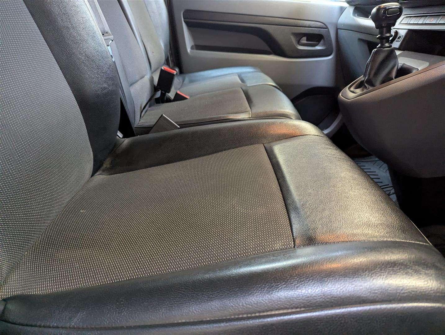 <p>2021 PEUGEOT EXPERT PROFESSIONAL L2 BL</p>