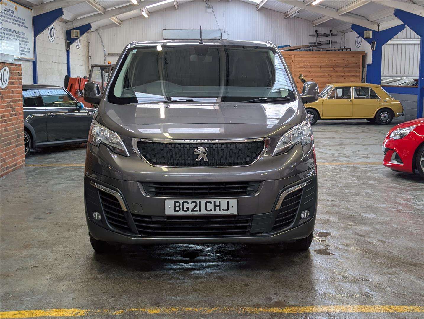 <p>2021 PEUGEOT EXPERT PROFESSIONAL L2 BL</p>